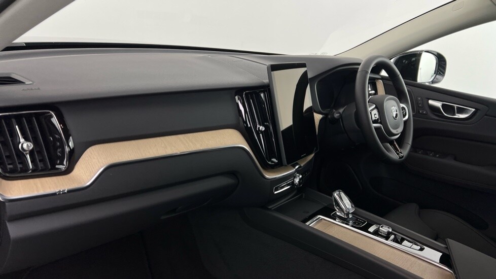 Used Volvo XC60 2026 for sale - 77698159: Photo 61