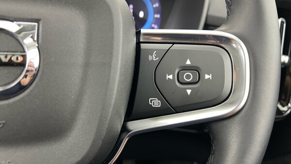 Used Volvo XC40 2024 for sale - 75776048: Photo 22