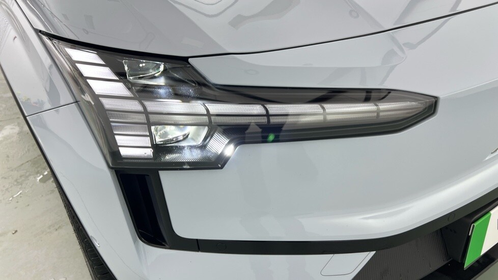 Used Volvo EX30 2025 for sale - 78137063: Photo 62