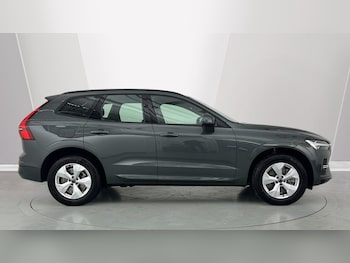 Used Volvo XC60 2025 for sale - 77047577: Photo