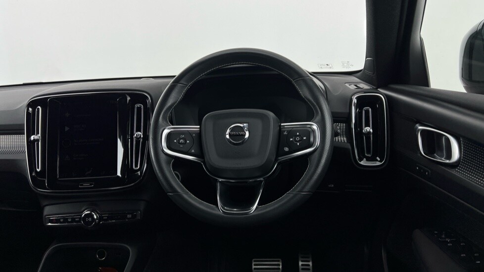 Used Volvo XC40 2021 for sale - 77927339: Photo 10