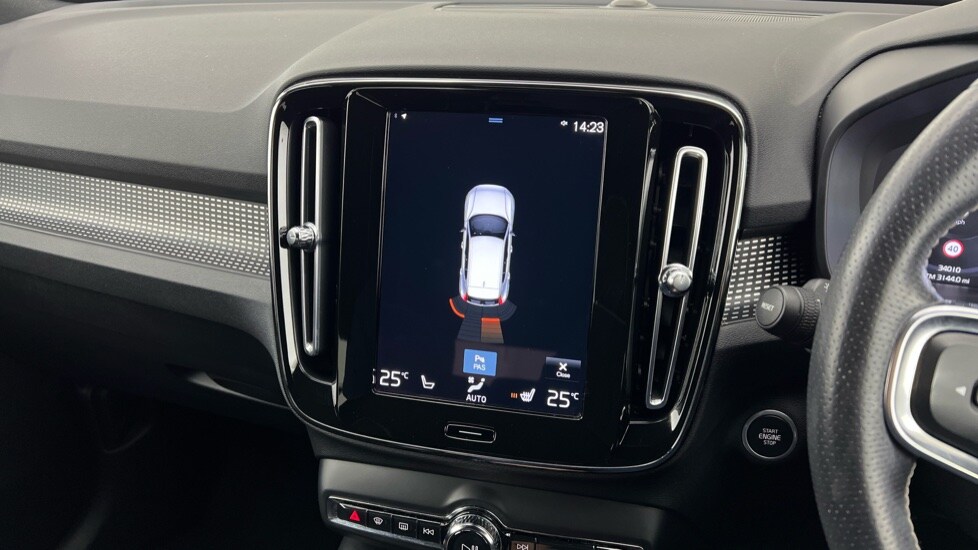 Used Volvo XC40 2021 for sale - 77927339: Photo 19