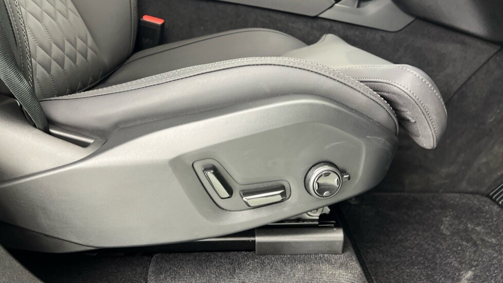 Used Volvo XC90 2025 for sale - 77826437: Photo 30