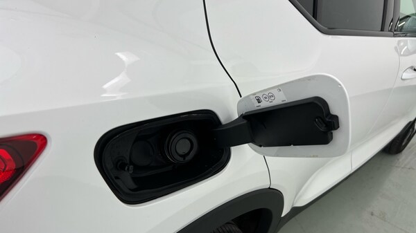 Used Volvo XC40 2023 for sale - 76104058: Photo 16