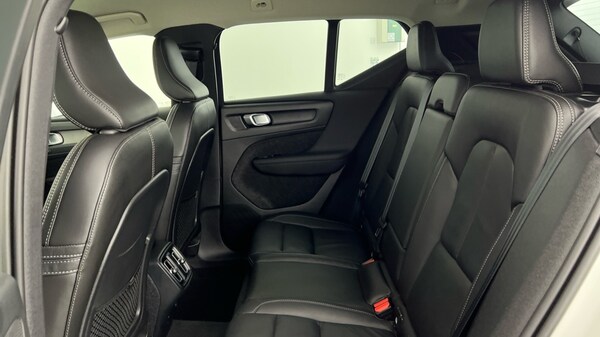 Used Volvo XC40 2023 for sale - 76104058: Photo 33
