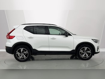 Used Volvo XC40 2023 for sale - 76104058: Photo 3