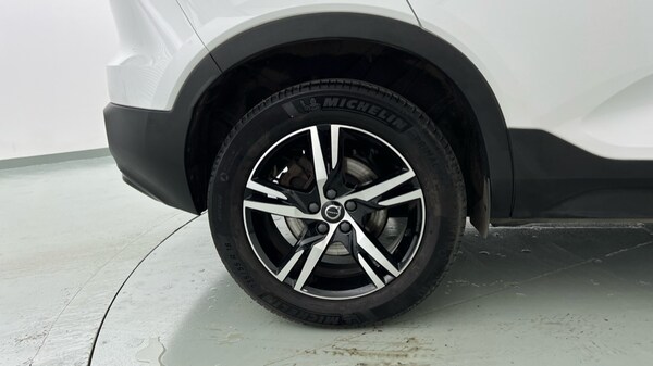 Used Volvo XC40 2023 for sale - 76104058: Photo 9