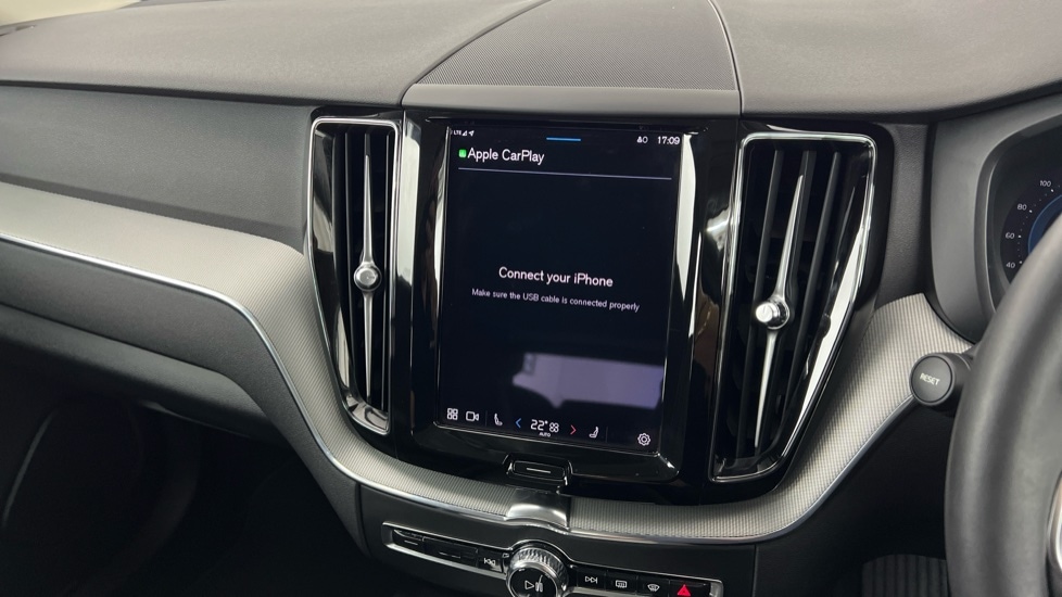 Used Volvo XC60 2023 for sale - 76442046: Photo 46