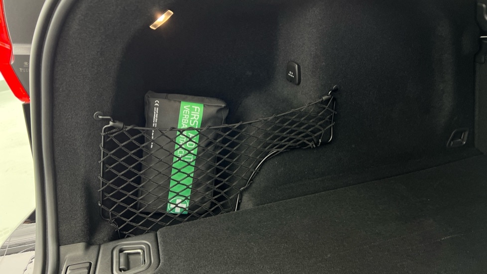 Used Volvo XC60 2023 for sale - 76442046: Photo 54