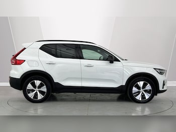 Used Volvo XC40 2023 for sale - 79389046: Photo