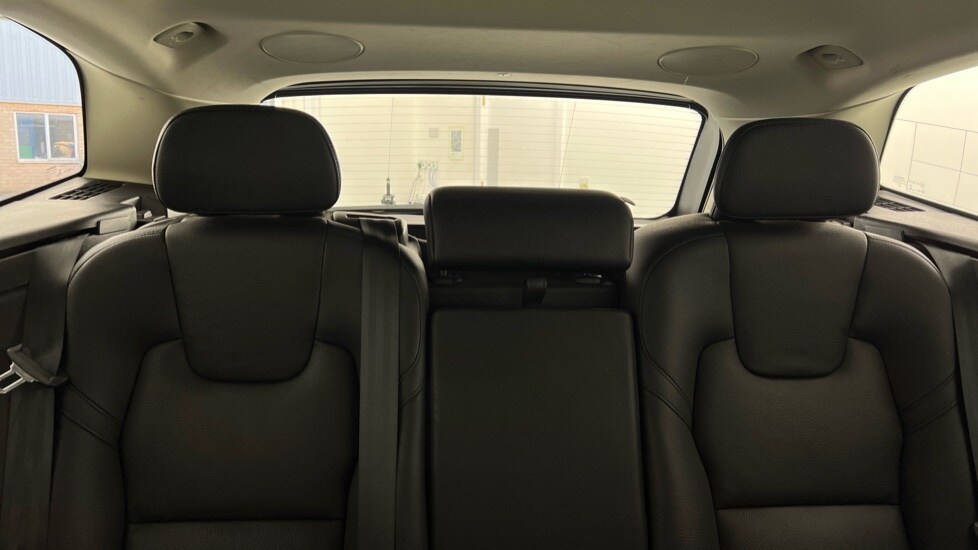 Used Volvo XC60 2023 for sale - 78128948: Photo 36