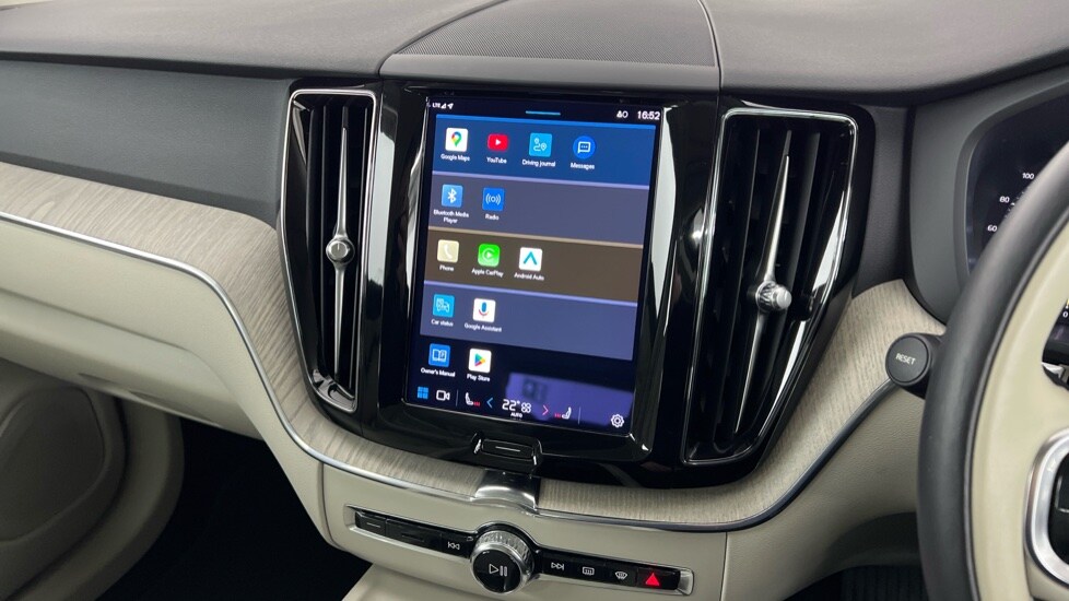 Used Volvo XC60 2023 for sale - 77673833: Photo 12