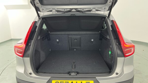 Used Volvo XC40 2024 for sale - 75775845: Photo 13