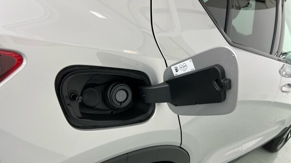 Used Volvo XC40 2024 for sale - 75775845: Photo 16
