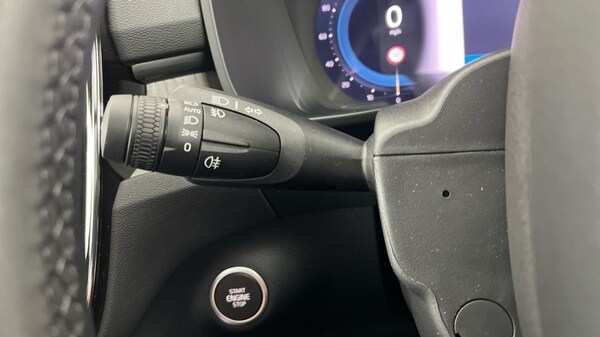 Used Volvo XC40 2024 for sale - 75775845: Photo 20