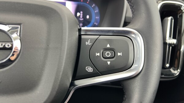Used Volvo XC40 2024 for sale - 75775845: Photo 22