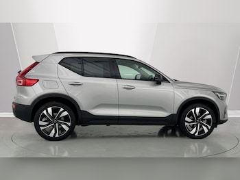 Used Volvo XC40 2024 for sale - 75775845: Photo