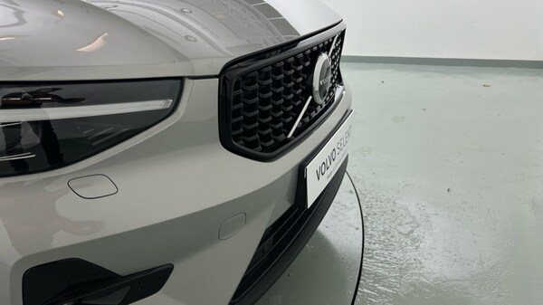 Used Volvo XC40 2024 for sale - 75775845: Photo 64