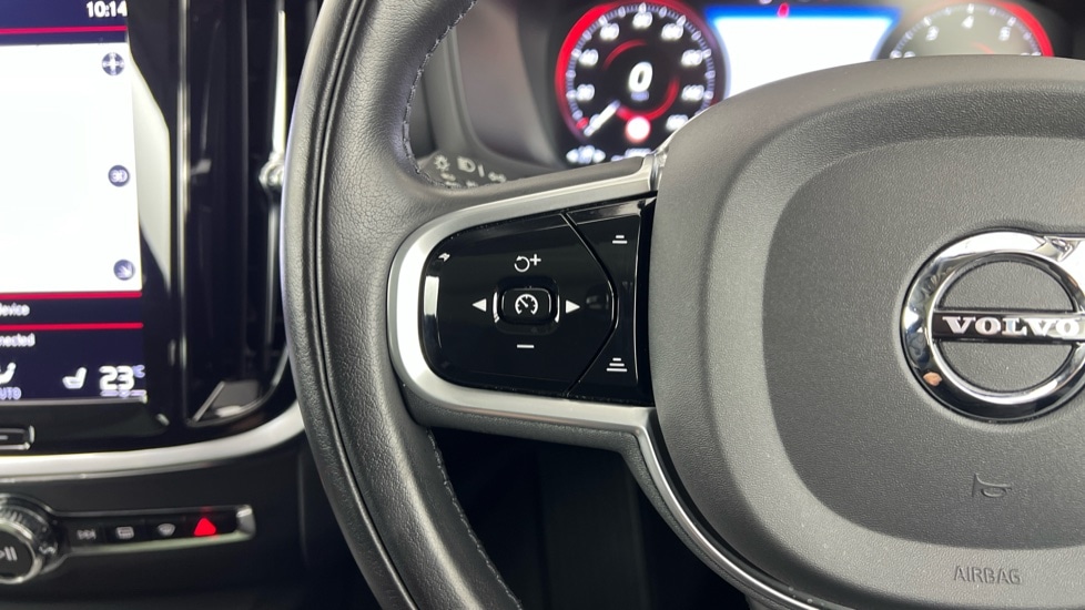 Used Volvo V60 2022 for sale - 77193529: Photo 21