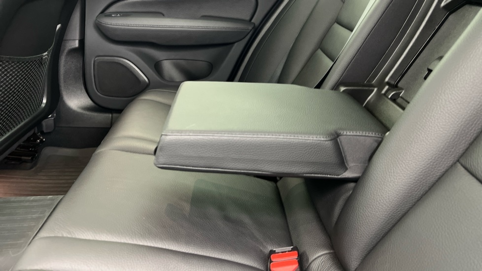 Used Volvo V60 2022 for sale - 77193529: Photo 34