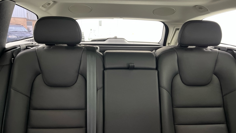 Used Volvo V60 2022 for sale - 77193529: Photo 36