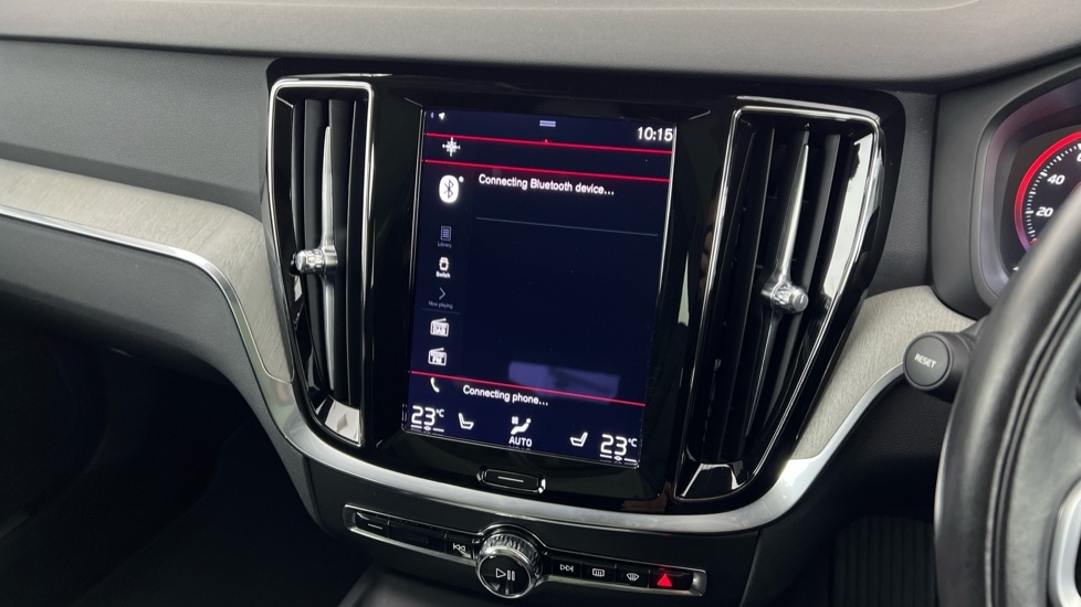 Used Volvo V60 2022 for sale - 77193529: Photo 43