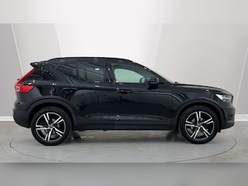 Used Volvo XC40 2022 for sale - 75702522: Photo