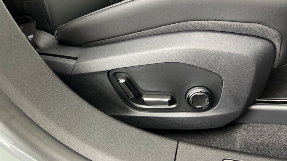 Used Polestar Polestar 4 2025 for sale - 77492601: Photo 40