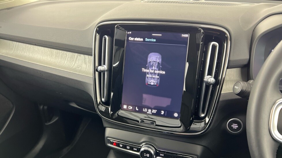 Used Volvo XC40 2025 for sale - 77706345: Photo 15