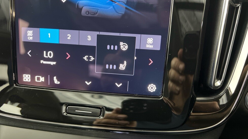 Used Volvo XC40 2025 for sale - 77706345: Photo 56