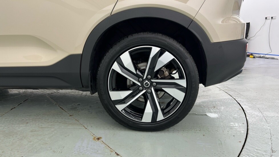 Used Volvo XC40 2025 for sale - 77706345: Photo 61