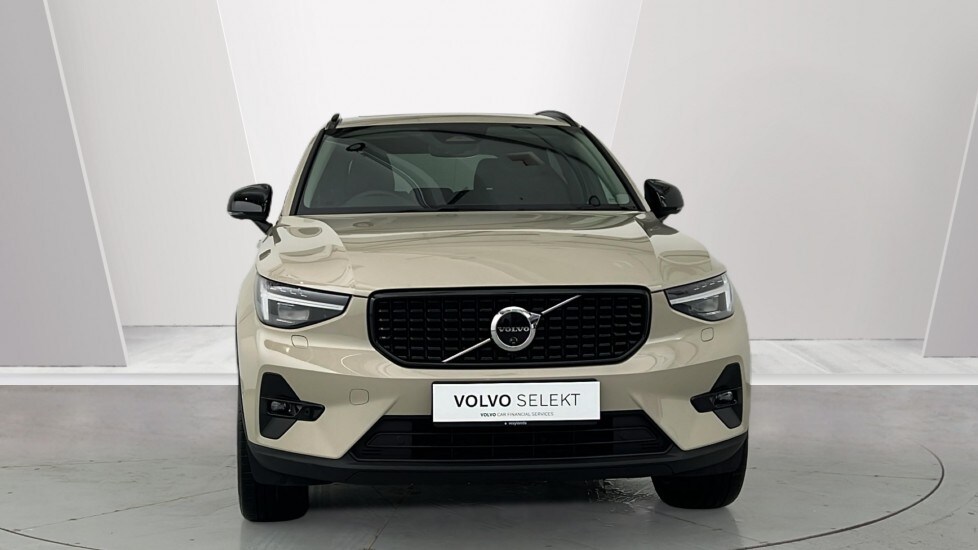 Used Volvo XC40 2025 for sale - 77706345: Photo 8
