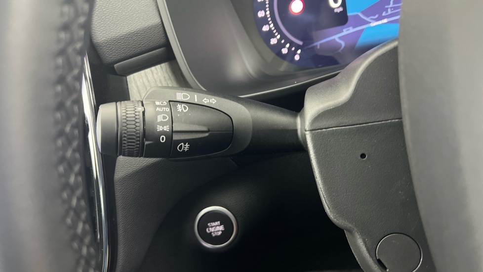 Used Volvo XC40 2025 for sale - 76834892: Photo 20