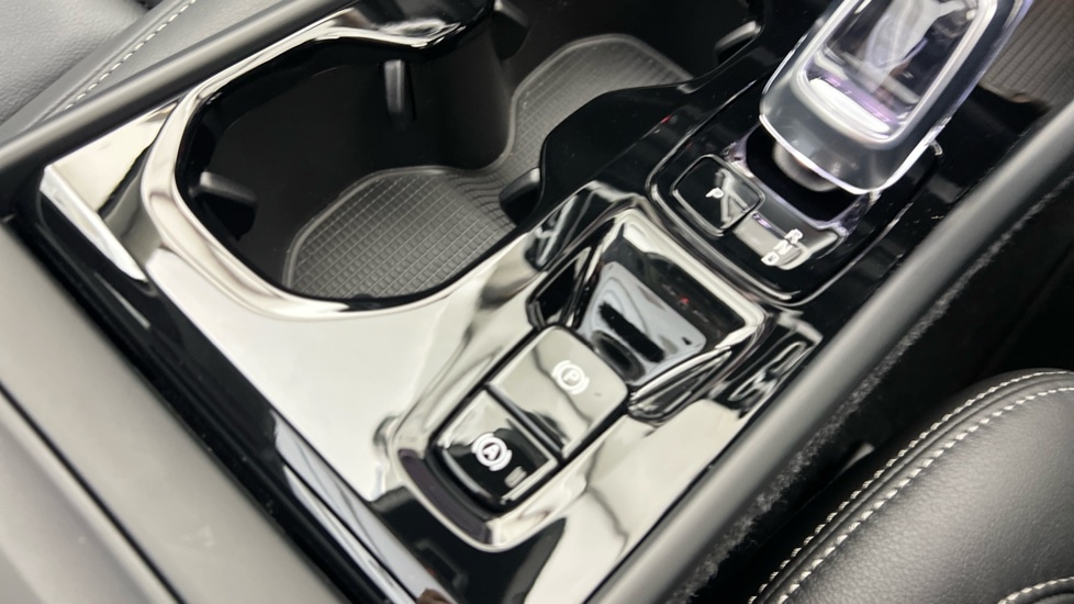 Used Volvo XC40 2025 for sale - 76834892: Photo 27