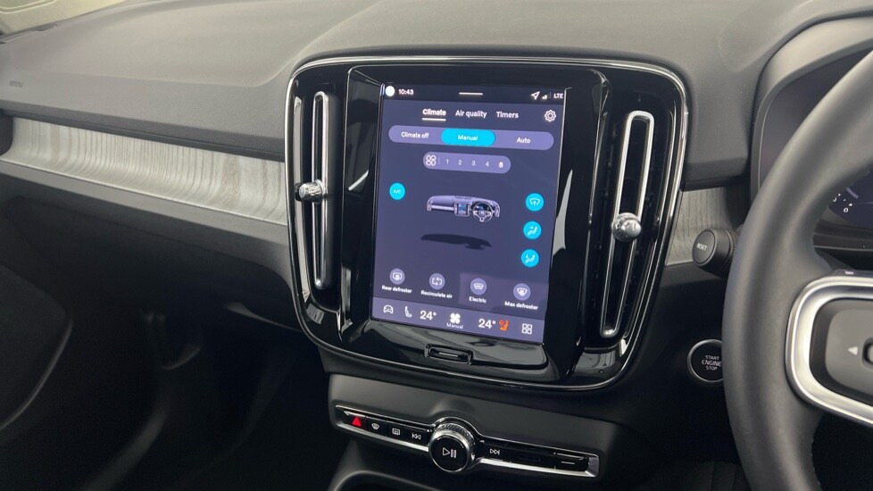 Used Volvo XC40 2025 for sale - 76834892: Photo 49