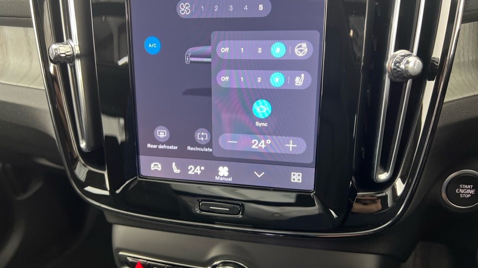 Used Volvo XC40 2025 for sale - 76834892: Photo 50