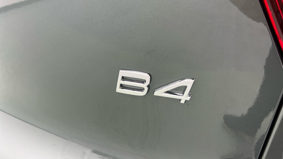 Used Volvo XC40 2025 for sale - 76834892: Photo 57