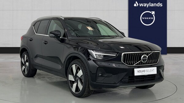 Used Volvo XC40 2022 for sale - 75702675: Photo 1