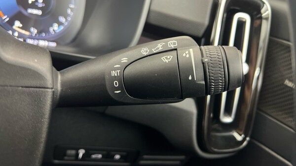 Used Volvo XC40 2022 for sale - 75702675: Photo 23
