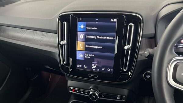 Used Volvo XC40 2022 for sale - 75702675: Photo 51