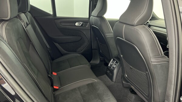 Used Volvo XC40 2022 for sale - 75702675: Photo 6