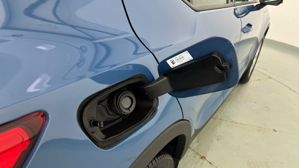 Used Volvo XC40 2023 for sale - 77397374: Photo 16