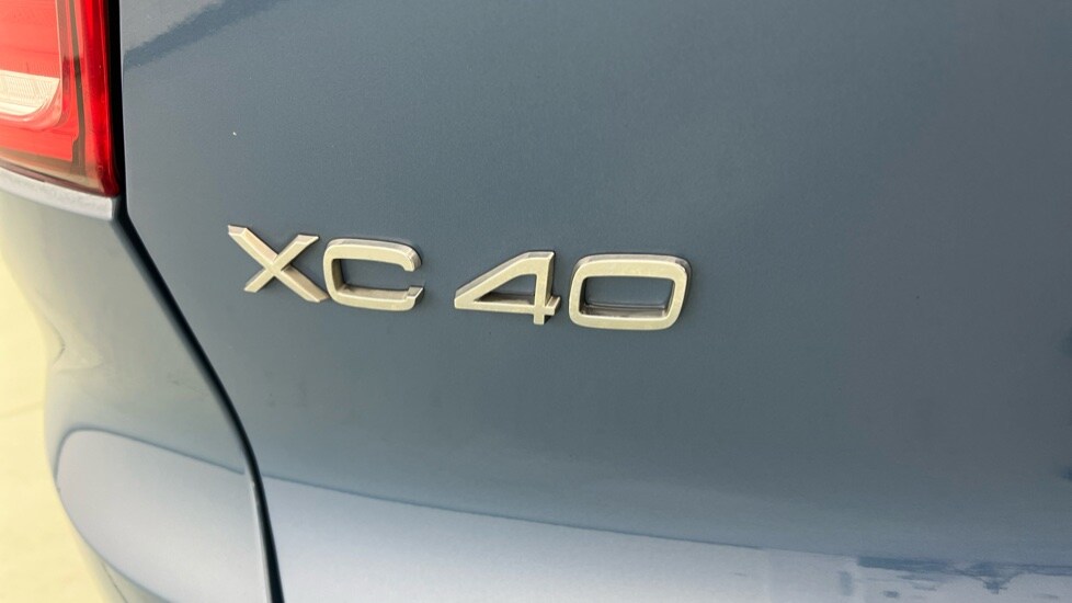 Used Volvo XC40 2023 for sale - 77397374: Photo 53