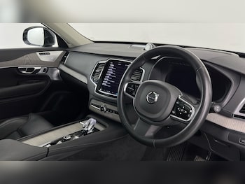 Used Volvo XC90 2024 for sale - 76507550: Photo