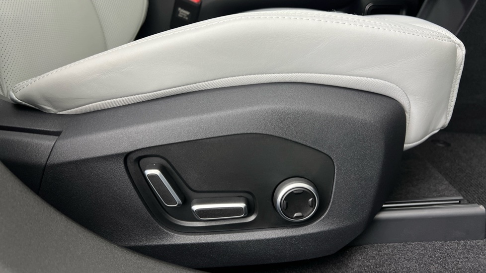 Used Polestar Polestar 4 2025 for sale - 78148873: Photo 40