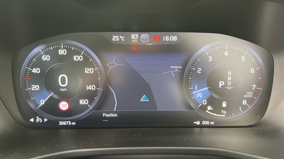 Used Volvo XC40 2021 for sale - 76130732: Photo 11