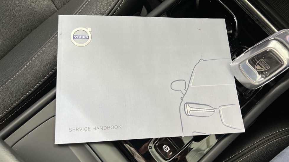 Used Volvo XC40 2021 for sale - 76130732: Photo 14