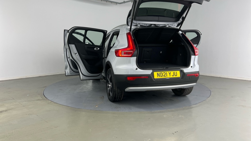 Used Volvo XC40 2021 for sale - 76130732: Photo 39