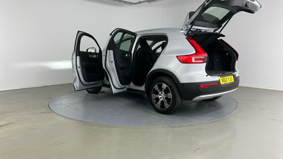 Used Volvo XC40 2021 for sale - 76130732: Photo 41