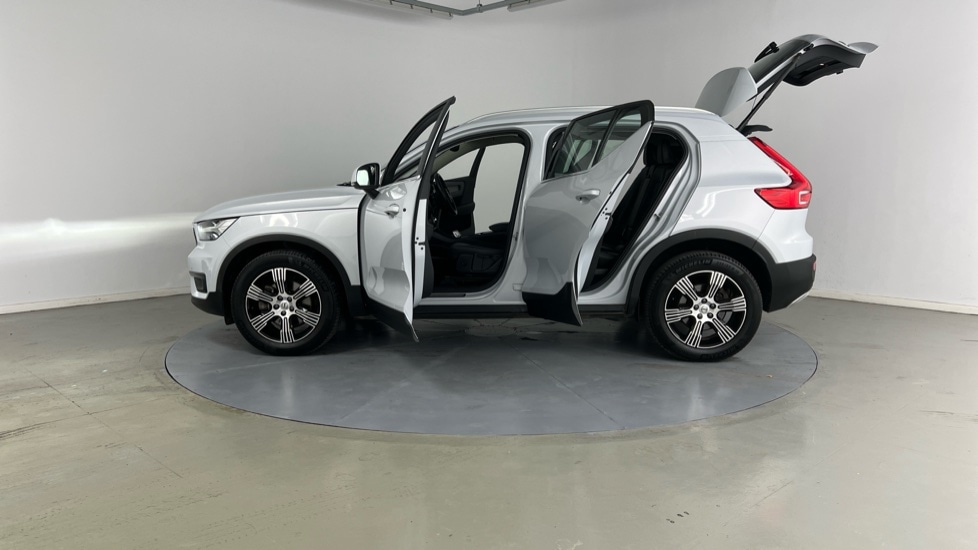 Used Volvo XC40 2021 for sale - 76130732: Photo 44